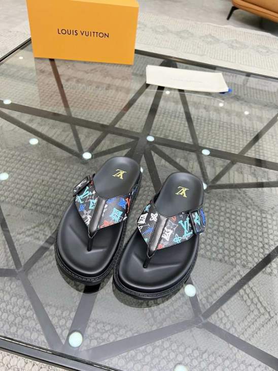 Picture of Louis Vuitton Slippers _SKULVsz38-46jyh0523839